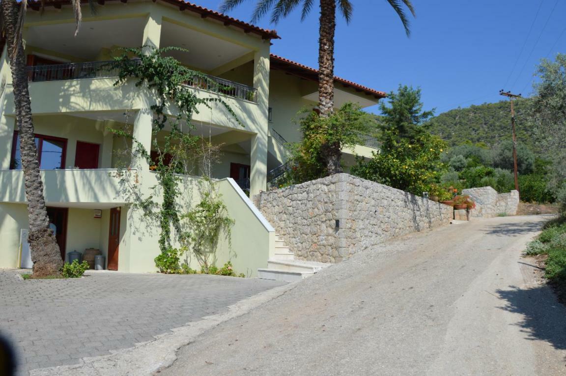 Spiti Portokali Apartment Epidaurus Exterior foto